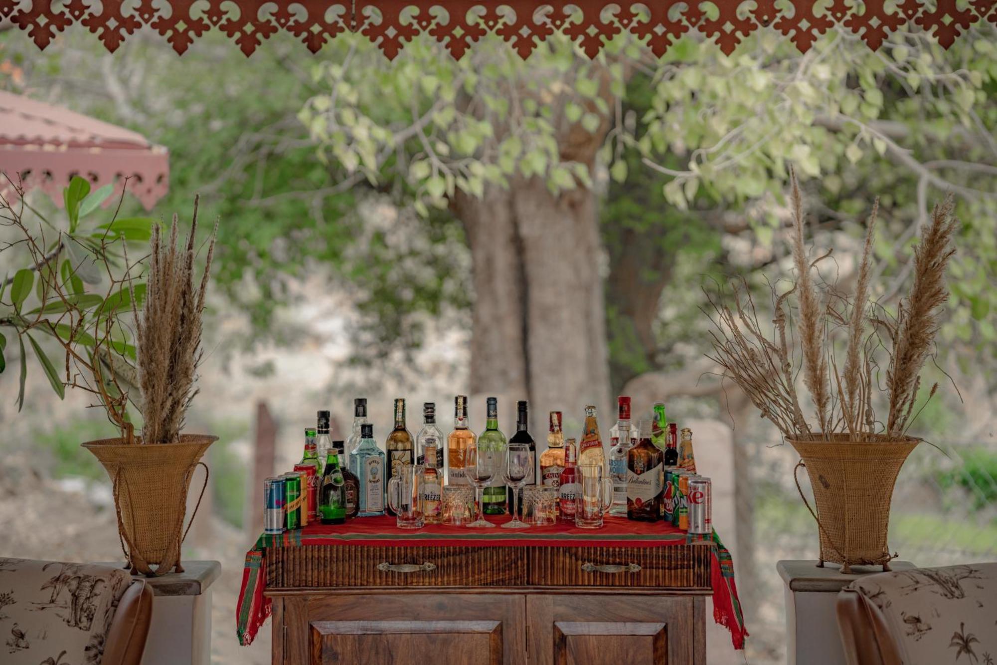Aloof Jungle Lodge Ghānerao Kültér fotó
