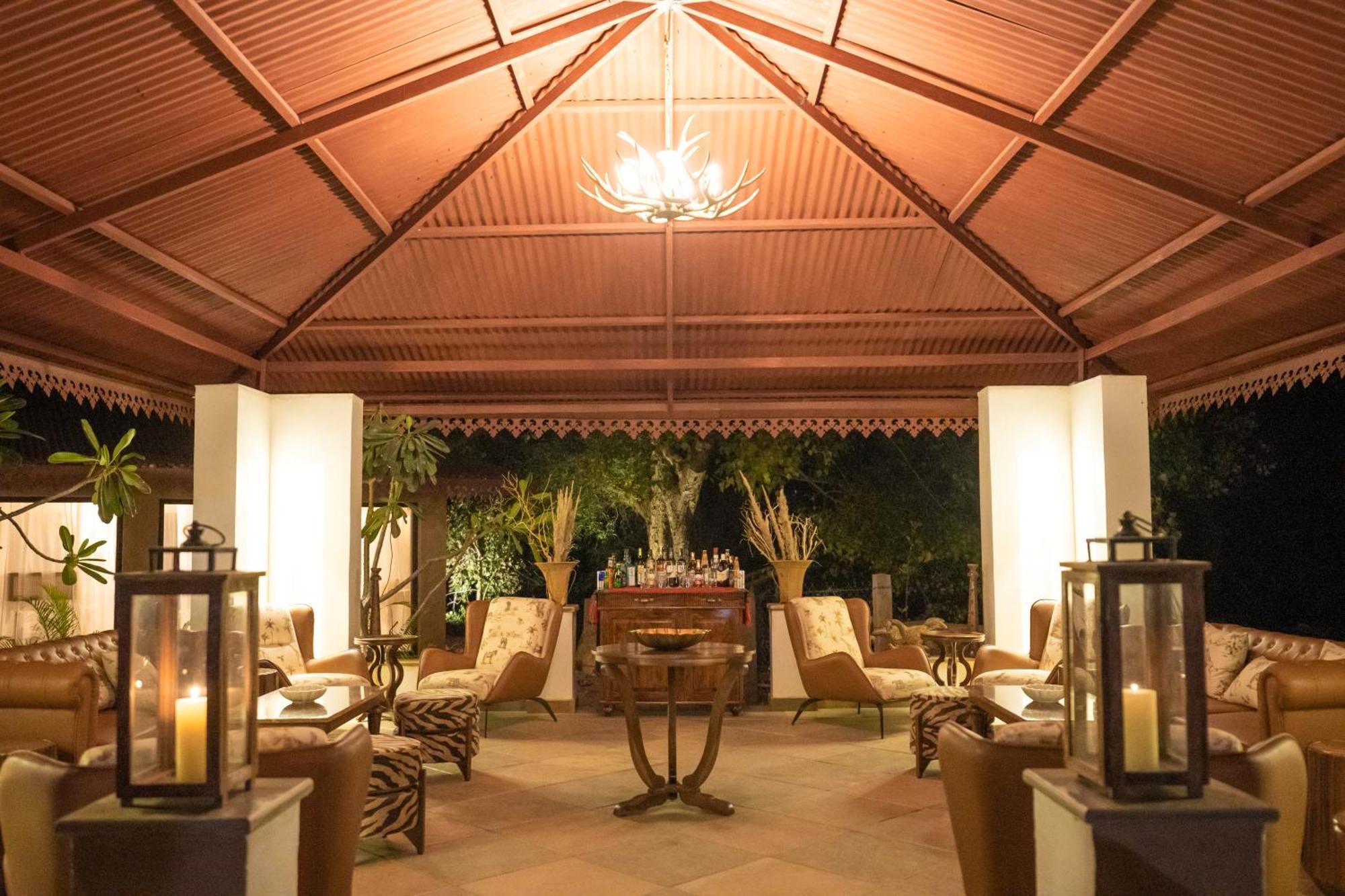 Aloof Jungle Lodge Ghānerao Kültér fotó