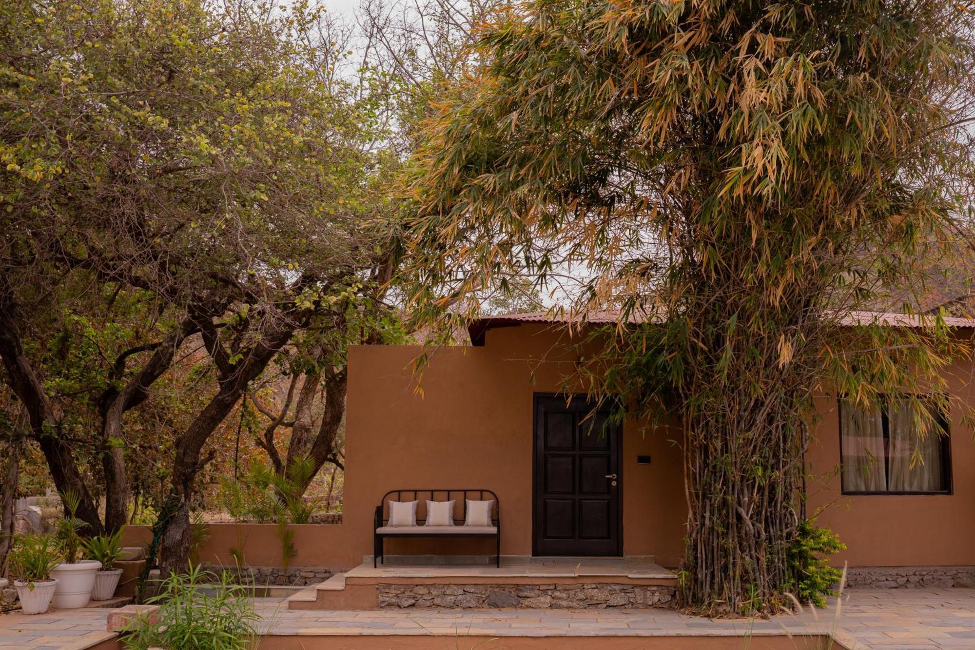 Aloof Jungle Lodge Ghānerao Kültér fotó